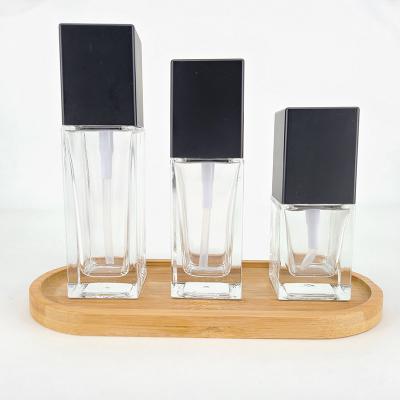 China Cosmetic Wholesales Makeup 30ml Square Foundation Glass Bottle With Pump for sale