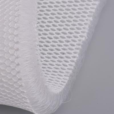 China 100% Polyester Kneaded Soft Breathable Cushion Case 3d Sandwich Mesh Polyester Mesh Air Filter Mesh Fabric en venta