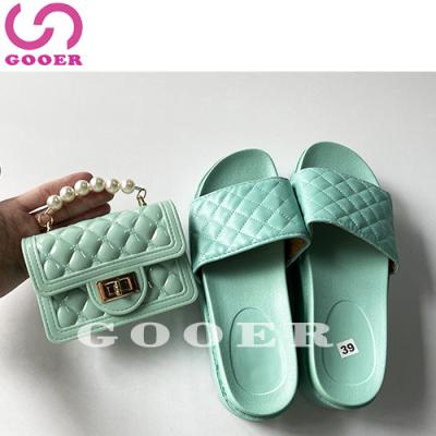 China CUSHIONING GOOER 2021Trend Ladies Beading Purse Sets Slides And Bag Platform Sandals And Purse Sets For Women for sale