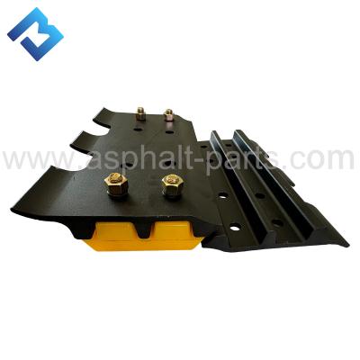 China Pad de pista de alta calidad Pad de acero de hierro para pavimentador de asfalto W2200 PN 2063492 en venta