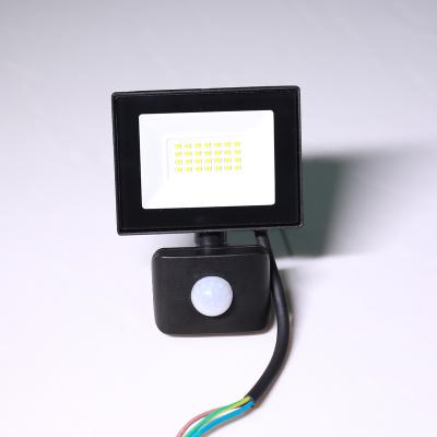 China Theme Park 10 Watt LED Wall Lights Lighting Led Spotlight Flood Light Slim Outdoor Use IP44 Pir Sensor for sale