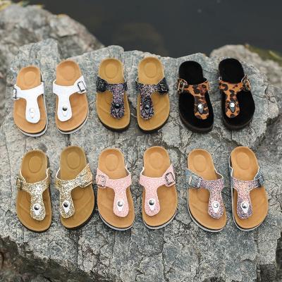 China Adults Kids Summer Flat Leopard Casual Glitter Cork Sole Flip Flops Sandals for sale