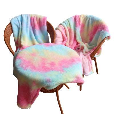 China New PORTABLE Colorful Tie Dyed Print Universal Multifunctional Multifunctional Four Seasons Sherpa Soft Fleece Blanket for sale