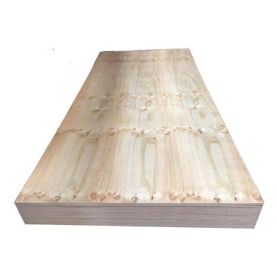 China Pallet Raw Material Grade Melamine Glue Waterproof Wood Packing Plywood 10mm Low Formaldehyde Emission for sale