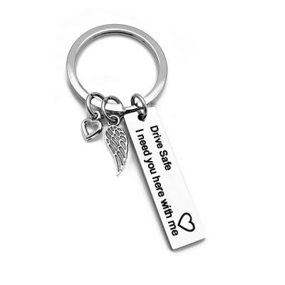 China Portable blank page can be laser logo LOGO metal key chain lovers key chain custom LOGO for sale