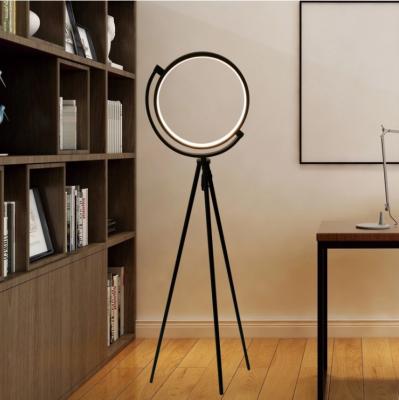 China Factory price European high quality modern black LED floor lamp decoration tripod floor lamp and light for home and hotel for sale