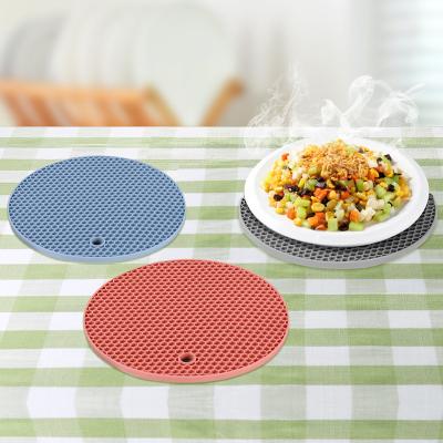 China Heat Resistant Hot Pads Mat Silicone Trivet Mat Kitchen Pot Holders Insulation Durable Warm Viable Pad for sale