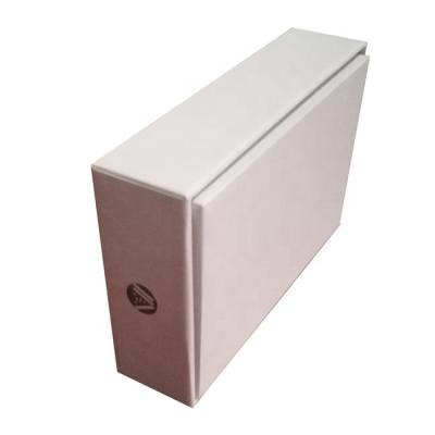 China Recycled Materials Packaging Boxes With White Custom Foam Box With Logo for sale