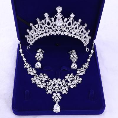 China DA009-S style European style wedding crown tiara necklace earrings three-piece bridal jewelry set wedding accessories for sale