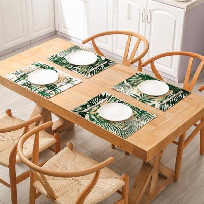 China Fashion Factory Printing Wholesale Kitchen Insulated Place Waterproof Mat Christmas Dinner Table Mat for sale