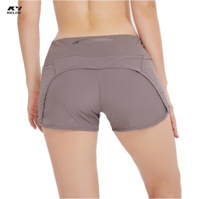 China 2020 New Women Yoga Shorts Zipper Pocket Sports Tight Back Fitness Shorts Custom Logo for sale