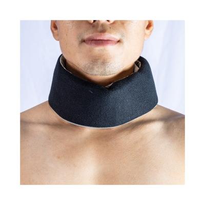 China Easy To Wear 2021 New Products Black Rectangle Lightweight Flannel Orthosis Neck Collar Brace for sale