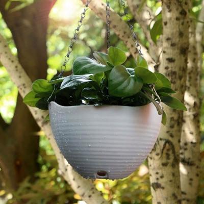 China Planting Seedling Flower Pot Resin Planters Plastic Pot Hanging Hanging Flower Pot With Hook for sale