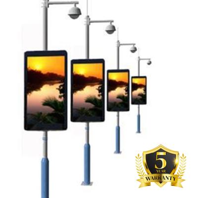 China New design outdoor LED customized high quality wifi 4g LED screen remote control full color smart outdoor light pole for sale