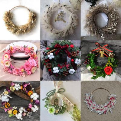 China Natural Touch Plant Preserved Flower Rattan Dried Flower Garland Natural Real Pampas Grass Wreath For Christmas Wall Door Decoration for sale