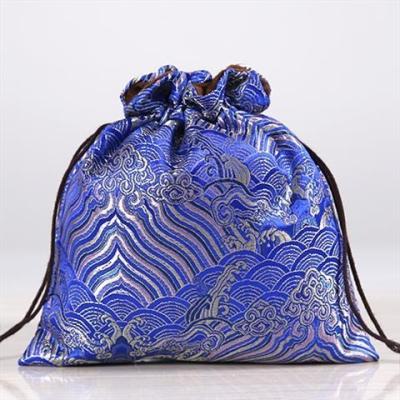 China Newest hot sale satin brocade drawstring pouch gift bag satin jewelry pouches jacquard satin dust bag for sale