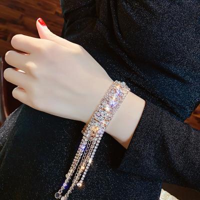 China Long Tassel Bracelets Elegant Attractive Design Rhinestone Full Hand Chain Jewelry For Women Crystal Wedding Bracelet & Bangles Luxury Accessories for sale