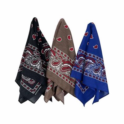 China Cheap Square Logo Printed Custom Fashion Wholesale Multiuse Headwear Scarf Paisley Cotton Bandana for sale