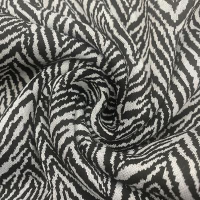 China Professional stretch manufacturer for car seats lurex jacquard fabric for garment for sale