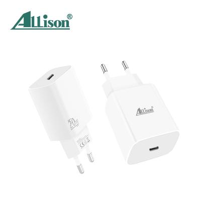 China Mobile phone fast charging head, PD20W fast charging, support smart phones, tablets and laptops for sale