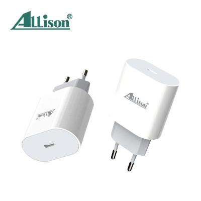 China Smart Super Fast Charging Mobile Phone USB Charger PD20W PD Fast Charging for sale