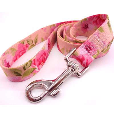 China Direct wholesale direct wholesale fresh pastoral wind pull dog rope pet stocked pet dog rope pet products for sale