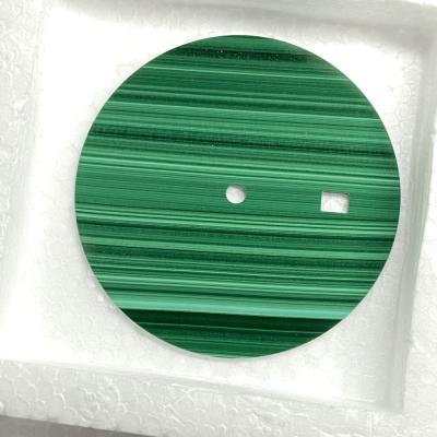 China HQ GEMS 33.7mmx0.4mm Dichroic Natural Green Dichroism / Malachite Coins Round Shape Malachite Stone Watch Dial Making for sale