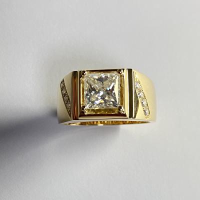 China CLASSIC HQ Princess Cut G VS2 GIA Natural Diamond 18K Yellow Gold Men Engagement Ring GEMS 1Carat for sale