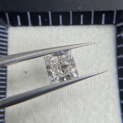 China Color Game Or Fire IGI Certificate D Color VS2 Princess Cut Lab Grown HPHT Diamond For Ring for sale