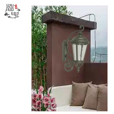 China The Yard Factory Wholesale Outdoor Matrix Antique Cast Aluminum Vintage Garden Wall Lamp Outdoor LED Wall Light for sale