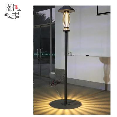 China Garden Villa Real Estate Park 3.5m4m15w Outdoor Light Rotary Lamp Holder Control Led Bollard Garden Light for sale