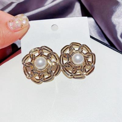 China 925 Large Fashion Earrings Fashionable Ladies Fashion Earrings Fashionable Silver Earings for sale