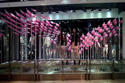 China Colorful Retail Shop Front Window Displays For Clothing Shop Visual Marketing for sale