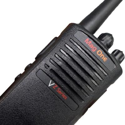 China Motorola Vz-D131 Two Way Radio Outdoor Communication Professional Radio Within 3-10km Talk Range for sale