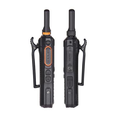 China INRICO T640A POC Long Distance Two Way Radio 15 uur Talk Time DMR Mode POC Long Distance Two Way Radio IP54 Rating Ultra-dun draagbaar ontwerp met ingebouwde antenne Te koop