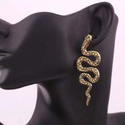 China Vintage Trending 2021 To Sell Well Gold Stud Luxury Custom Design Hip Hop Snake Summer Punks Earrings for sale