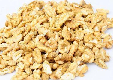 China 1/4 quarters  Sinkiang Walnut Kernels quarters for sale