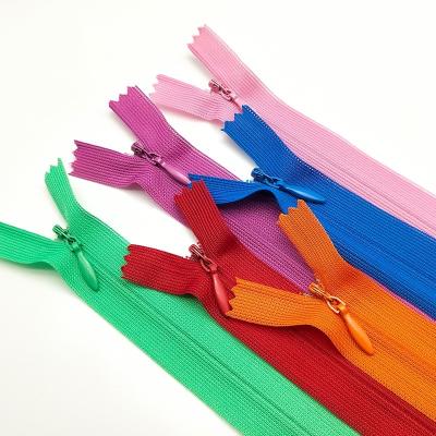 China Hot Selling 3# Various Color Invisible End End Nylon Invisible Zipper For Skirt for sale