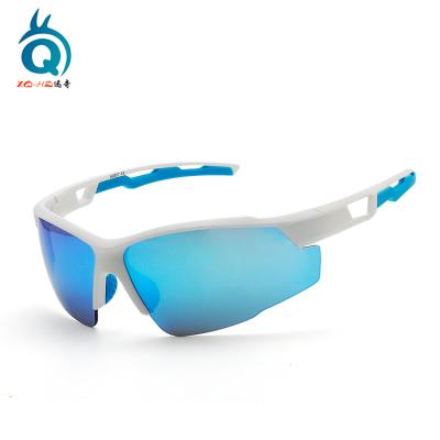 China Customized Colored Mirror Anti-slip Half Rim Rubber Arm Design Adult Sports Sunglasses With Air Holes for sale