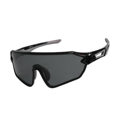 China Unisex Newly designed unisex sports glasses and customized polarized sports sunglasses are suitable for outdoor activities. for sale