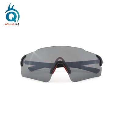 China Custom Super Lightweight Frameless Comfortable Running Sunglasses Cycling Sunglasses for Men and Women for sale