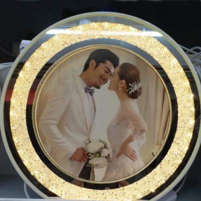 China Photo frame can light up 2020 NEW design photo glass view with LED strips light and FAUX STONE USB charge LED photo view for sale