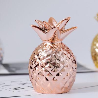 China Gold Silver Pineapple Ceramic Fruit Pot Carvings Luxury Decorative Items Europe Home Decor for sale