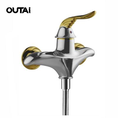 China Without Slide Bar Unique Design Wall Mounted Mixer Resist Corrosion Bath Shower Faucets for sale