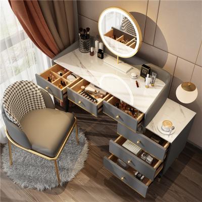 China Nordic modern dressing table with mirror and stool for bedroom dressing table with 3 LED light effect reflect iron gold dresser for sale