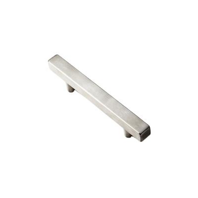 China Minimalist Hardware Brushed Satin Nickel Door Pull Sideboard Handle for sale