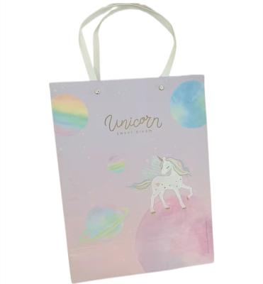 China 2022 Hot Sale Wholesale Recyclable Paper Bag With Printed Logo For Present Gift Clothing Hair Shopping Bags With Ribbon Handle for sale