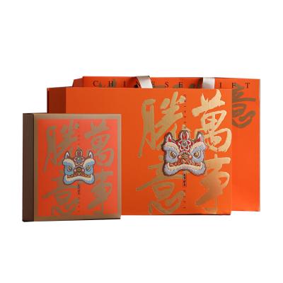 China Custom Original Clothing Boutique Packaging Box Chinese Lion Dance Elements for sale