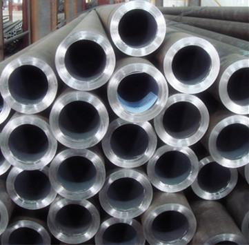 China High Pressure Heavy Wall Seamlss Carbon Steel And Alloy Steel Tube , Thick Walled for sale