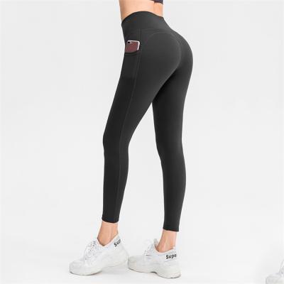 China Factory Wholesale 2021 Seamless New High Waist Women's Yoga Pants Hip-Rising Leggings Girls Yoga Pants Gym Sports Leisure Yoga Pants for sale